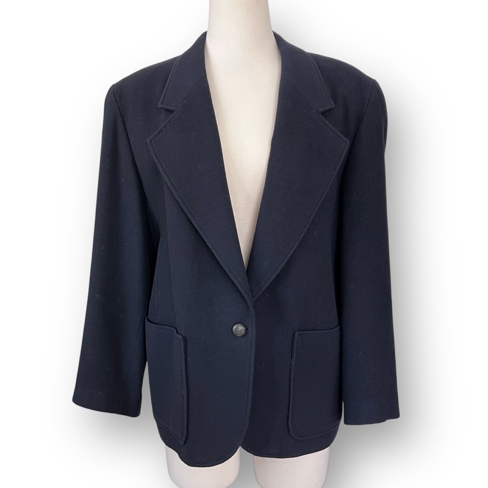 Vintage Etienne Aigner Navy 1 Button Single Breasted Notch Lapel Wool Blazer